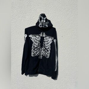 Skeleton Print Black Hoodie size Large